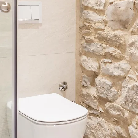Apartment Explore The Historic Center From A Remodeled